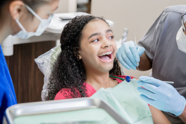  Brooklyn, IA Emergency Dentist Pros